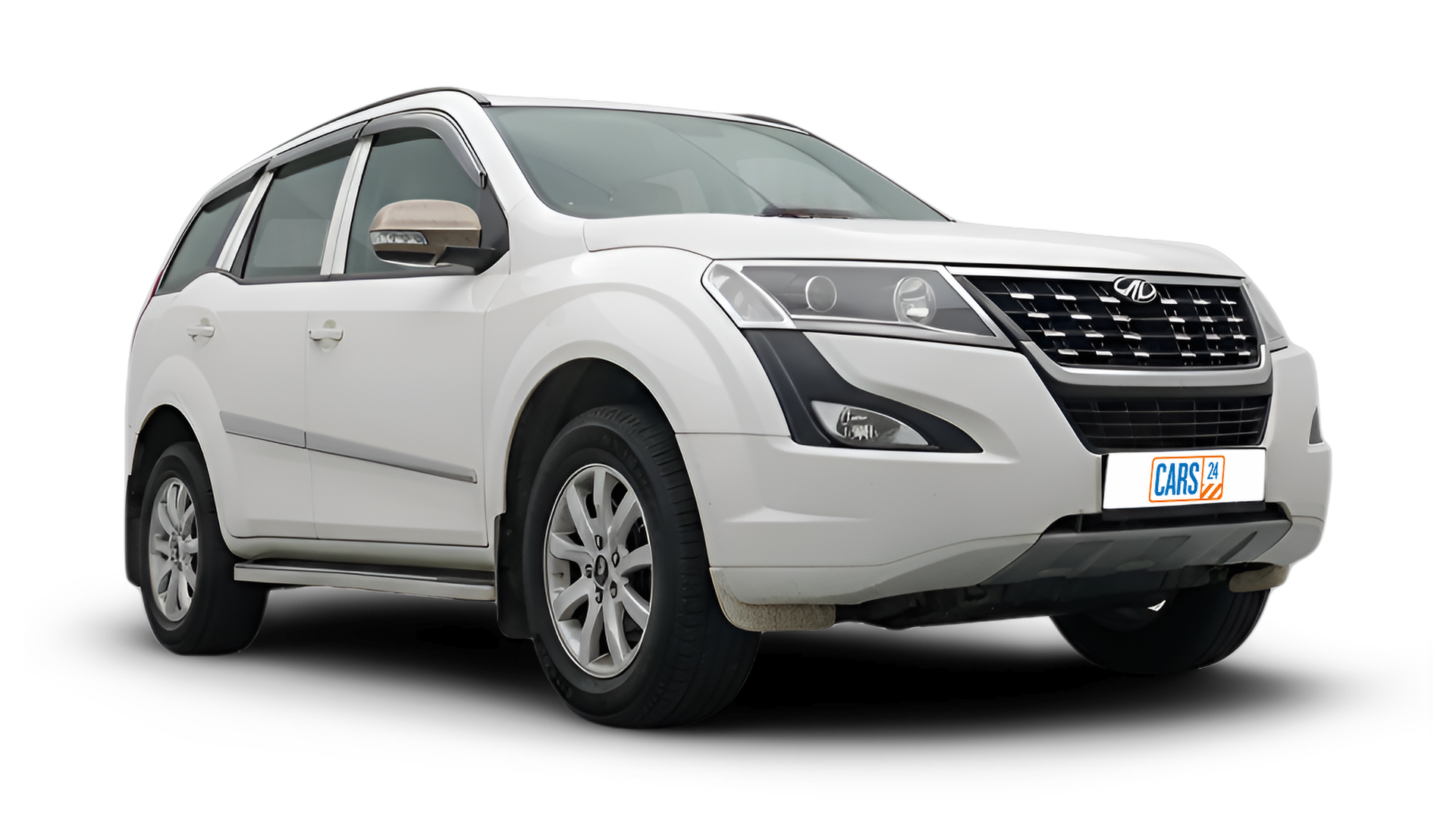 Mahindra XUV500-img